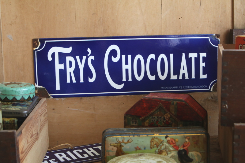 FRY'S CHOCOLATE 琺瑯サイン　イギリス アンティークストリュフ 20240904 