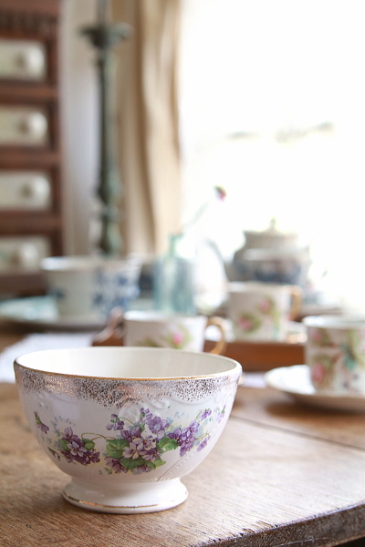 スミレのカフェオレボウル　Boch Frers Keramis ベルギー　アンティークストリュフ 20250429