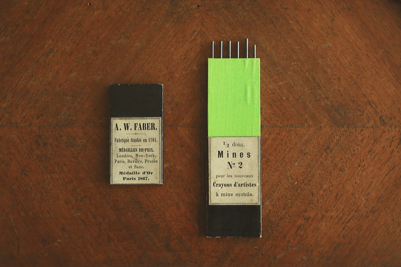 メカニカルペンシルのリフィル　フランス　アンティークストリュフ