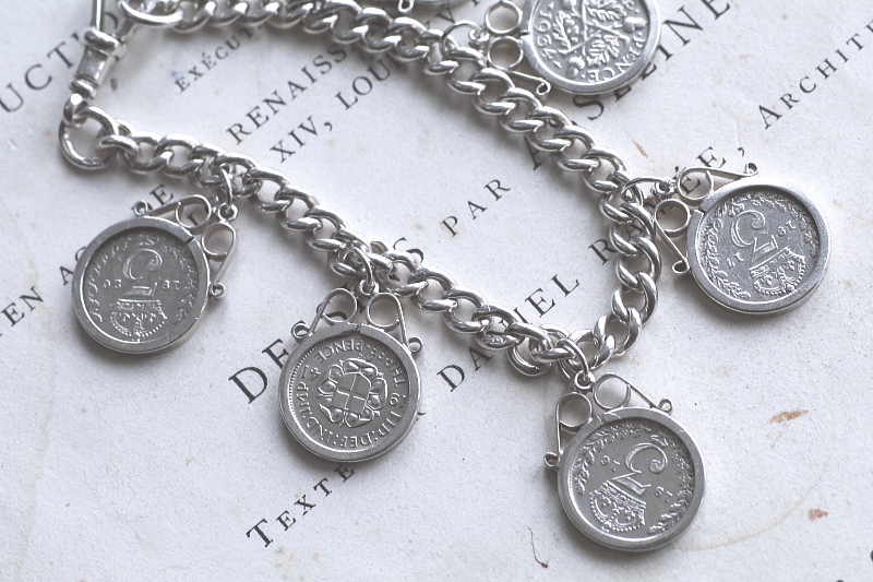 ジョージ5世シルバーコインブレスレット　リング　イギリス　アンティークストリュフ