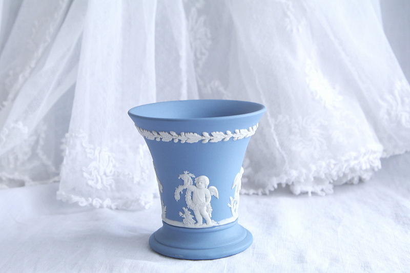 ジャスパーウェア　フラワーベース　ウエッジウッド wedgwood イギリス