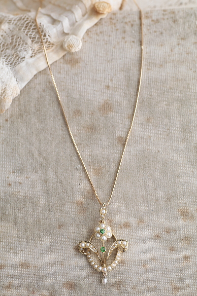 デマントイドガーネット　パールペンダント　アンティークジュエリー　イギリス　アンティークストリュフ 20251210