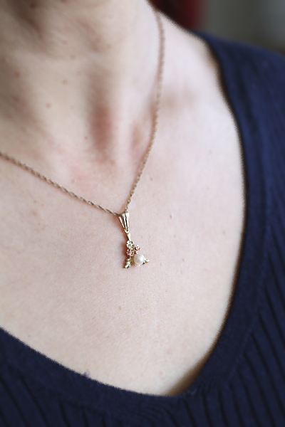 ツートーンゴールド　ベビーパールペンダント　ヴィンテージジュエリー　イギリス　アンティークストリュフ 20251218