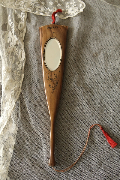 薔薇とツバメのスーベニールファン　イタリア　アンティークストリュフ