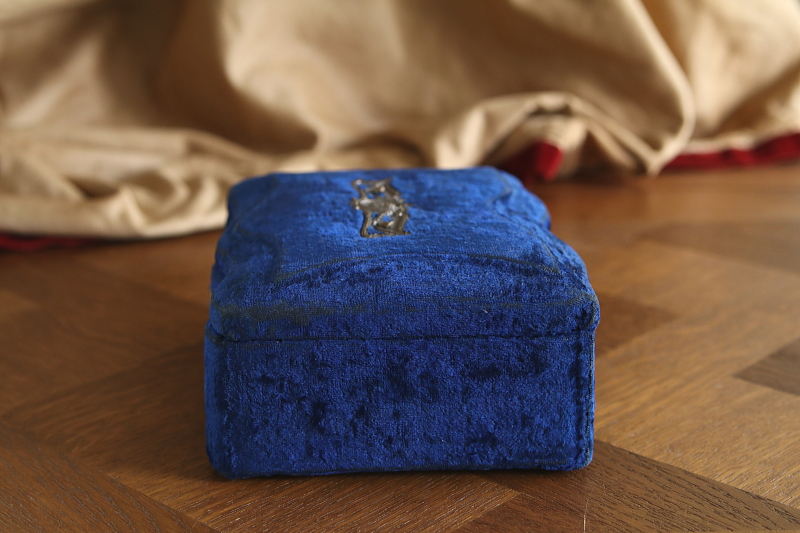 ブルーベルベット　ジュエリーボックス　フランス　アンティークストリュフ