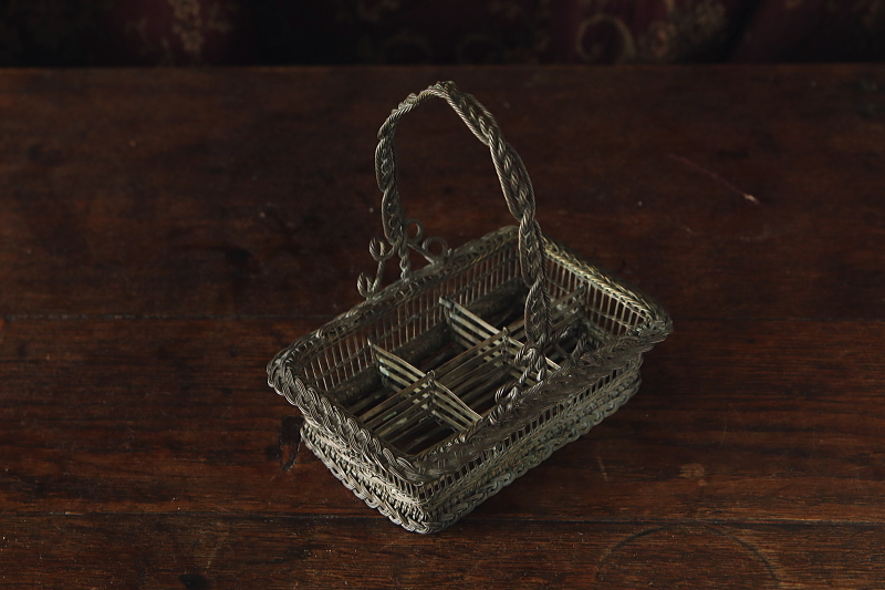 ワイヤーリキュールグラスキャリー　フランス　アンティークストリュフ