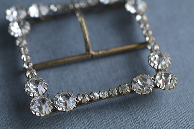 オールドペーストバックル　ヨーロッパ　アンティークストリュフ