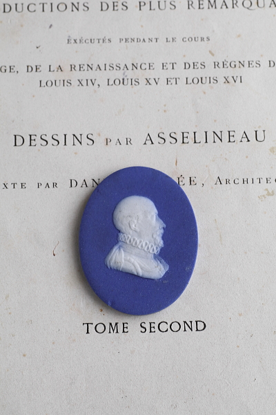 アンティークジャスパーウェアカメオ　偉人たちの肖像　メダリオン　イギリス アンティークストリュフ