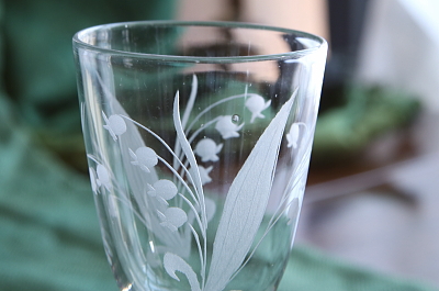 スズランのクリスタルシェリーグラス　イギリス　ヴィクトリアン アンティークストリュフ