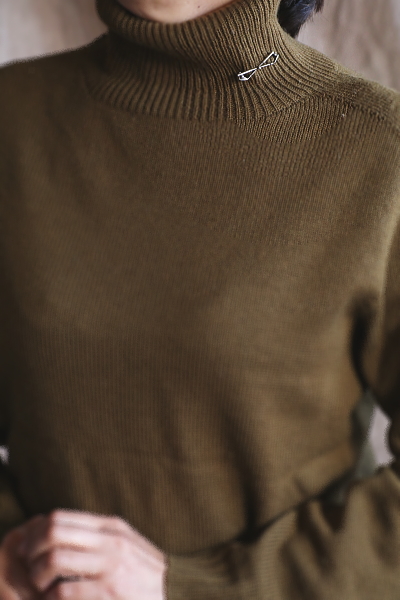 シルバーゴルフブローチ　イギリス　 アンティークストリュフ