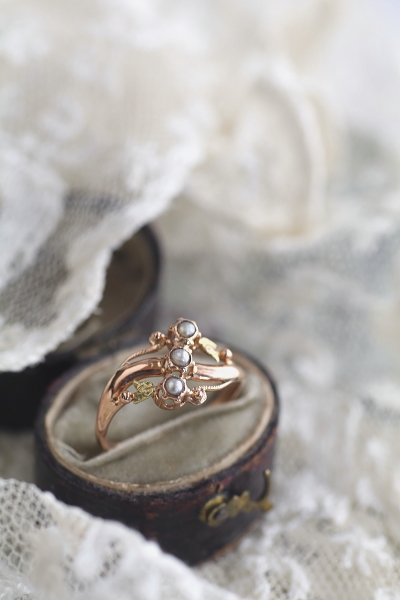 アンティークハーフパールリング　フランス　ヴィンテージジュエリー　アールヌーボー