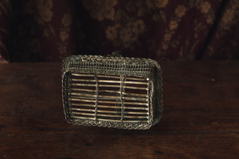 ワイヤーリキュールグラスキャリー　フランス　アンティークストリュフ