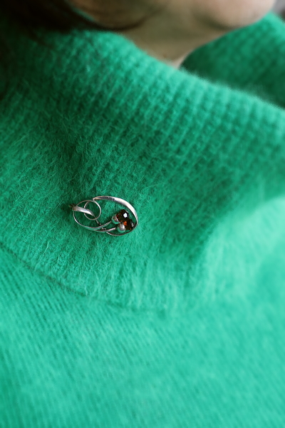 アザミのシルバーブローチ　スコットランド　アンティークストリュフ