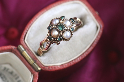 エメラルド&パールリング　ヴィクトリアン　ジョージアンリング　指輪　アンティークジュエリー　イギリス　アンティークストリュフ 20251212