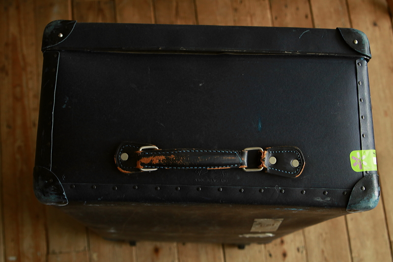 アンティークグローブトロッター　globetrotter イギリス　バルカナイズドファイバートランク