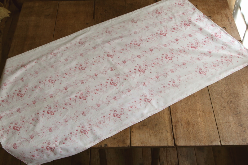 薔薇のフレンチプリントファブリックカーテン　フランス　アンティークストリュフ