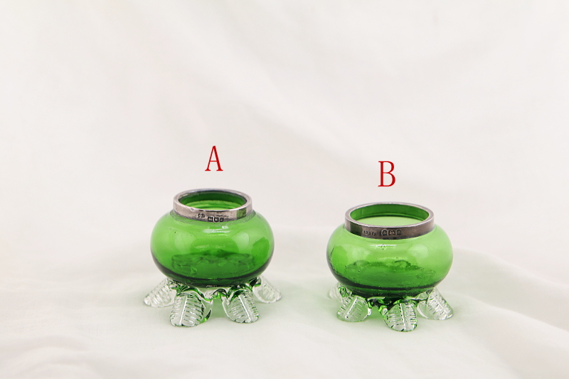 シルバーリムグリーングラスソルトディッシュ　ヴィクトリアン　イギリス　アンティークストリュフ