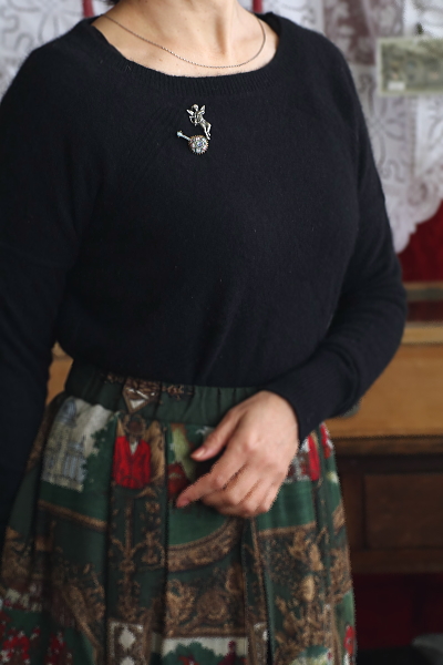 マイクロモザイク　マンドリンブローチ　イタリア　アンティークストリュフ