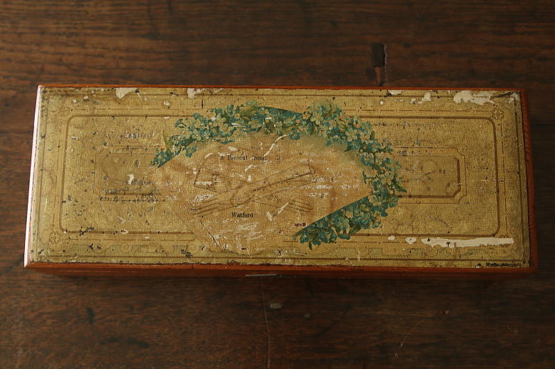 勿忘草の　モシュリンヌボックス　グローブ　イギリス　アンティークストリュフ