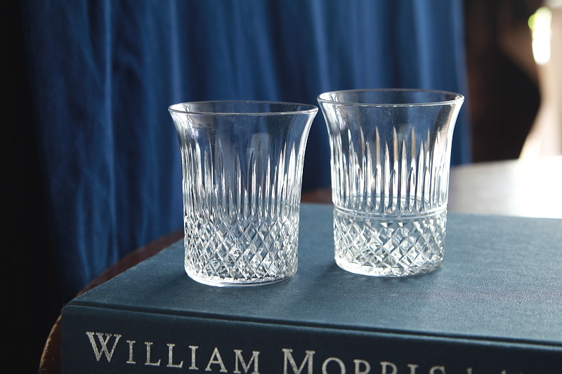 カットクリスタルショートタンブラー　イギリス　アンティークストリュフ