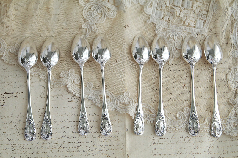 クリストフル Christofle　花のモノグラムティースプーン　フランス　アンティークストリュフ