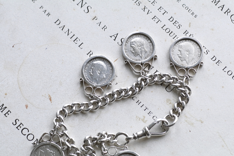 ジョージ5世シルバーコインブレスレット　リング　イギリス　アンティークストリュフ