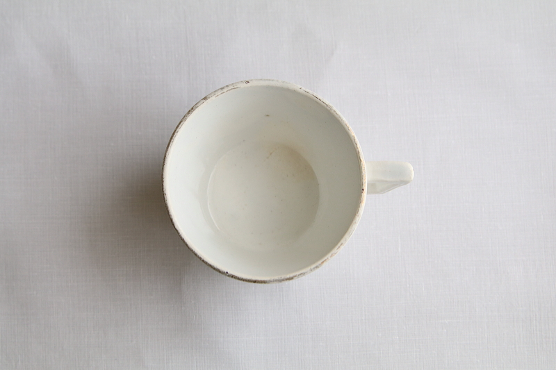 モスローズ模様のカップ St.Amand サンタマン　フランス アンティークストリュフ