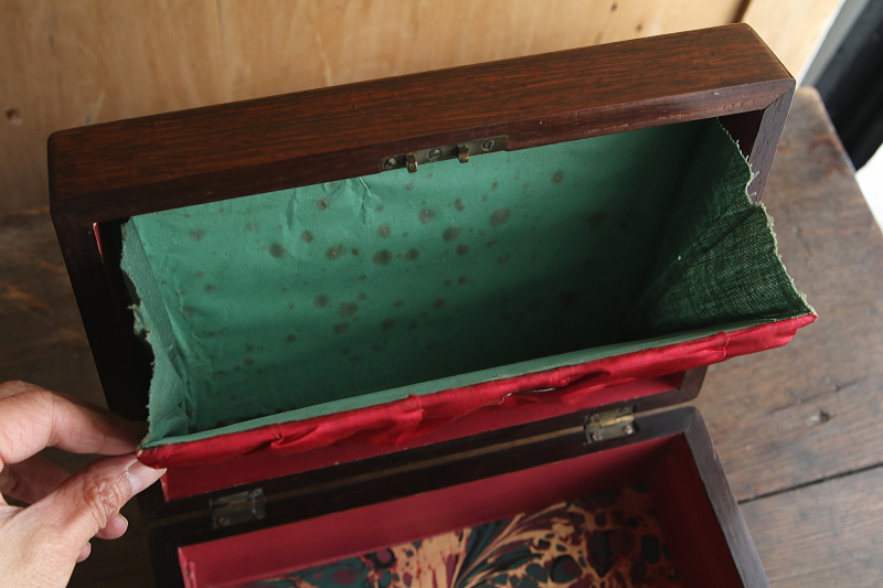 白蝶貝象嵌のソーイングボックス　イギリス　ヴィクトリアン アンティークストリュフ