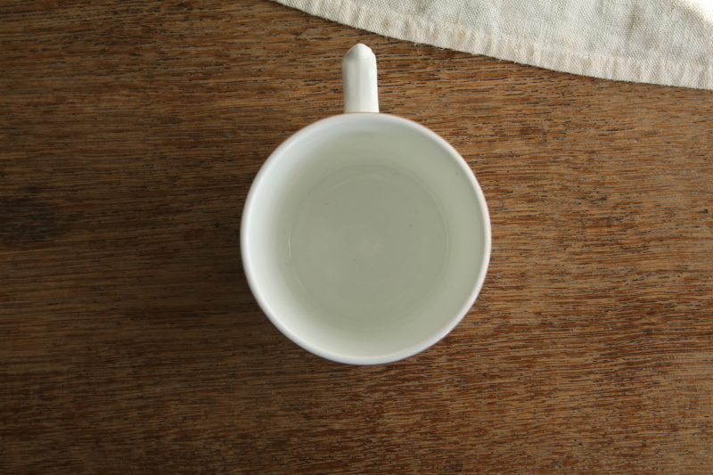 ヴィクトリアンボーンチャイナマグ　イギリス アンティークストリュフ