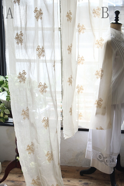 花籠の刺繍　ローンファブリック　フランス　アンティークストリュフ