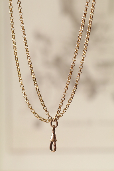 ヴィクトリアンウォッチフォブ　ウォッチキー　ロケット　ロングネックレス　アンティークストリュフ