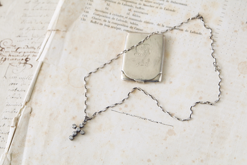 ペーストシルバークロスペンダント　ヨーロッパ　アンティークストリュフ