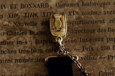 ピンクシェルカメオ　ウォッチチェーン　イギリス アンティークストリュフ