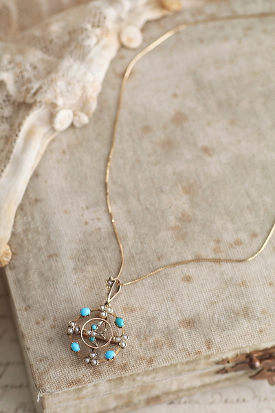 ターコイズ　パール　ツバメのペンダントブローチ　アンティークジュエリー　イギリス　アンティークストリュフ 20251210