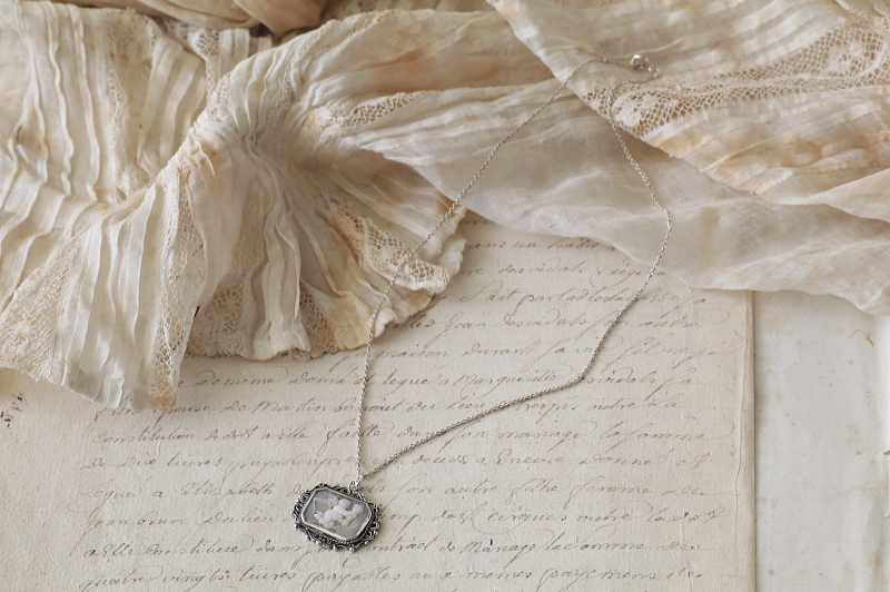 <IMG src="file:///D:/truffleHP/WADAX A&C2/image129276.jpg" width="400" height="600" border="0">