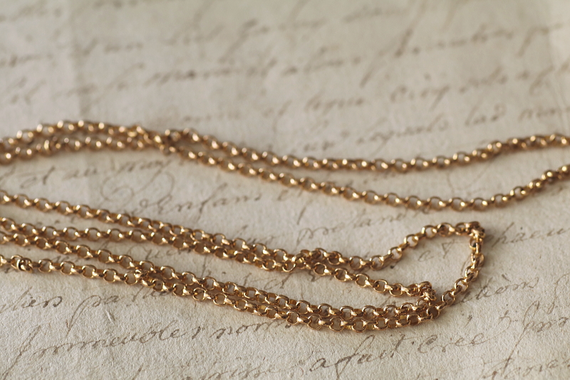 ヴィクトリアンウォッチフォブ　ウォッチキー　ロケット　ロングネックレス　アンティークストリュフ