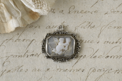 <IMG src="file:///D:/truffleHP/WADAX A&C2/image129276.jpg" width="400" height="600" border="0">