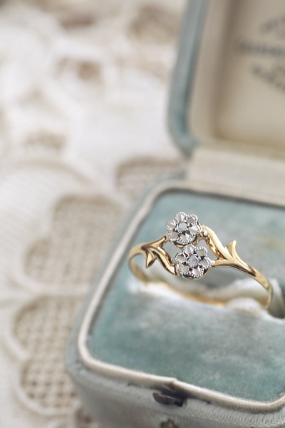 トワ・エ・モア　フラワーダイヤモンドリング　エンゲージリング　指輪　フランス　アンティークストリュフ 20250911