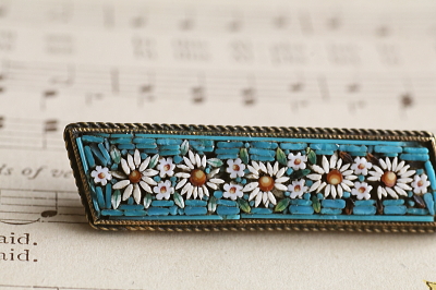 マイクロモザイクでイージーブローチ　イタリア アンティークストリュフ