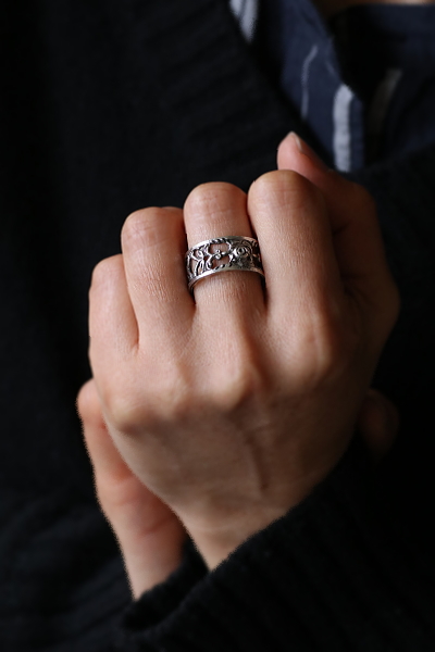 ヴィンテージシルバーミニナプキンリング　エタニティリング　バラ　ドイツ　アンティークストリュフ