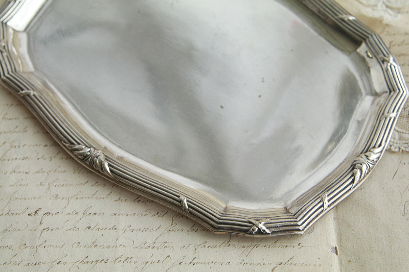 シルバープレートのリキュールトレイ　リボン　フランス　アンティークストリュフ