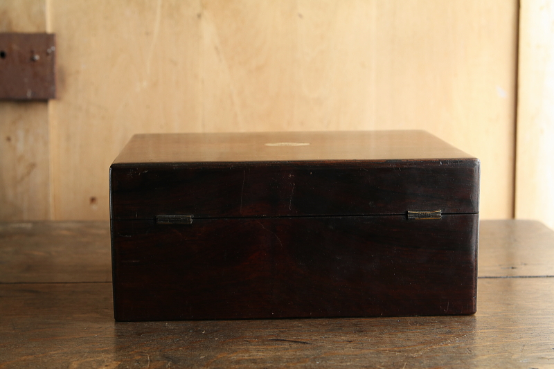 白蝶貝象嵌のソーイングボックス　イギリス　ヴィクトリアン アンティークストリュフ