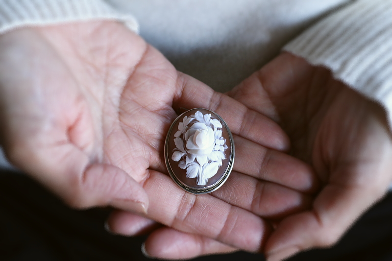 ヴィンテージジュエリー　アクセサリー　イタリア　アンティークストリュフ 20251218