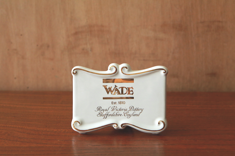 ポッタリーのショップディスプレイサイン　wade poole john beswick　イギリス　アンティークストリュフ