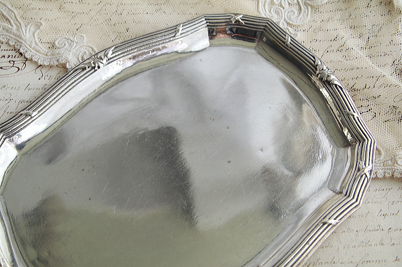 シルバープレートのリキュールトレイ　リボン　フランス　アンティークストリュフ