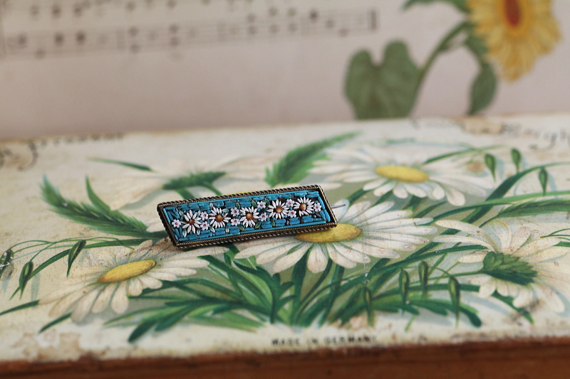 マイクロモザイクでイージーブローチ　イタリア アンティークストリュフ