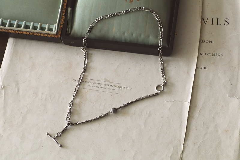 シルバーウォッチチェーンネックレス　Tバー　イギリス　フランス　アンティークストリュフ