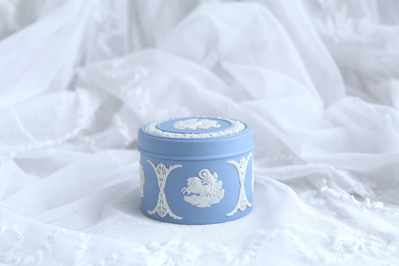 ジャスパーウェア　クリームケース　ウエッジウッド wedgwood イギリス　アンティークストリュフ