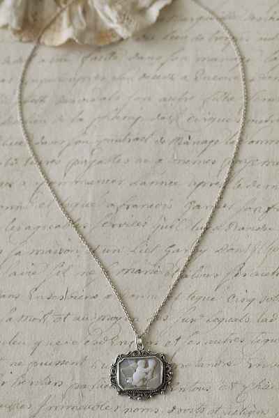 <IMG src="file:///D:/truffleHP/WADAX A&C2/image129276.jpg" width="400" height="600" border="0">