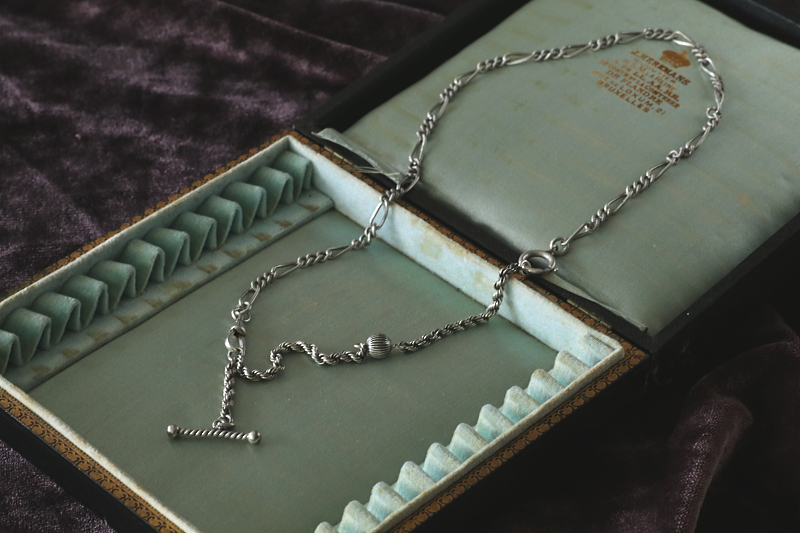 シルバーウォッチチェーンネックレス　Tバー　イギリス　フランス　アンティークストリュフ